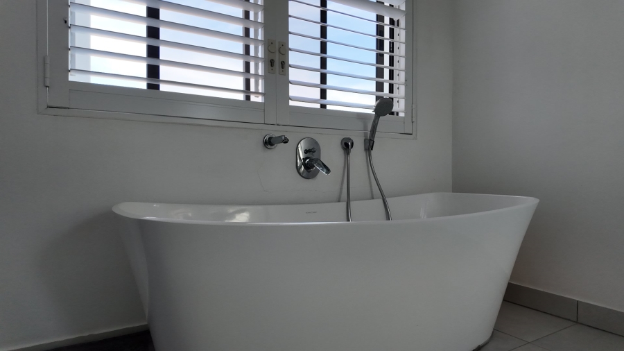 3 Bedroom Property for Sale in Stilbaai Wes Western Cape